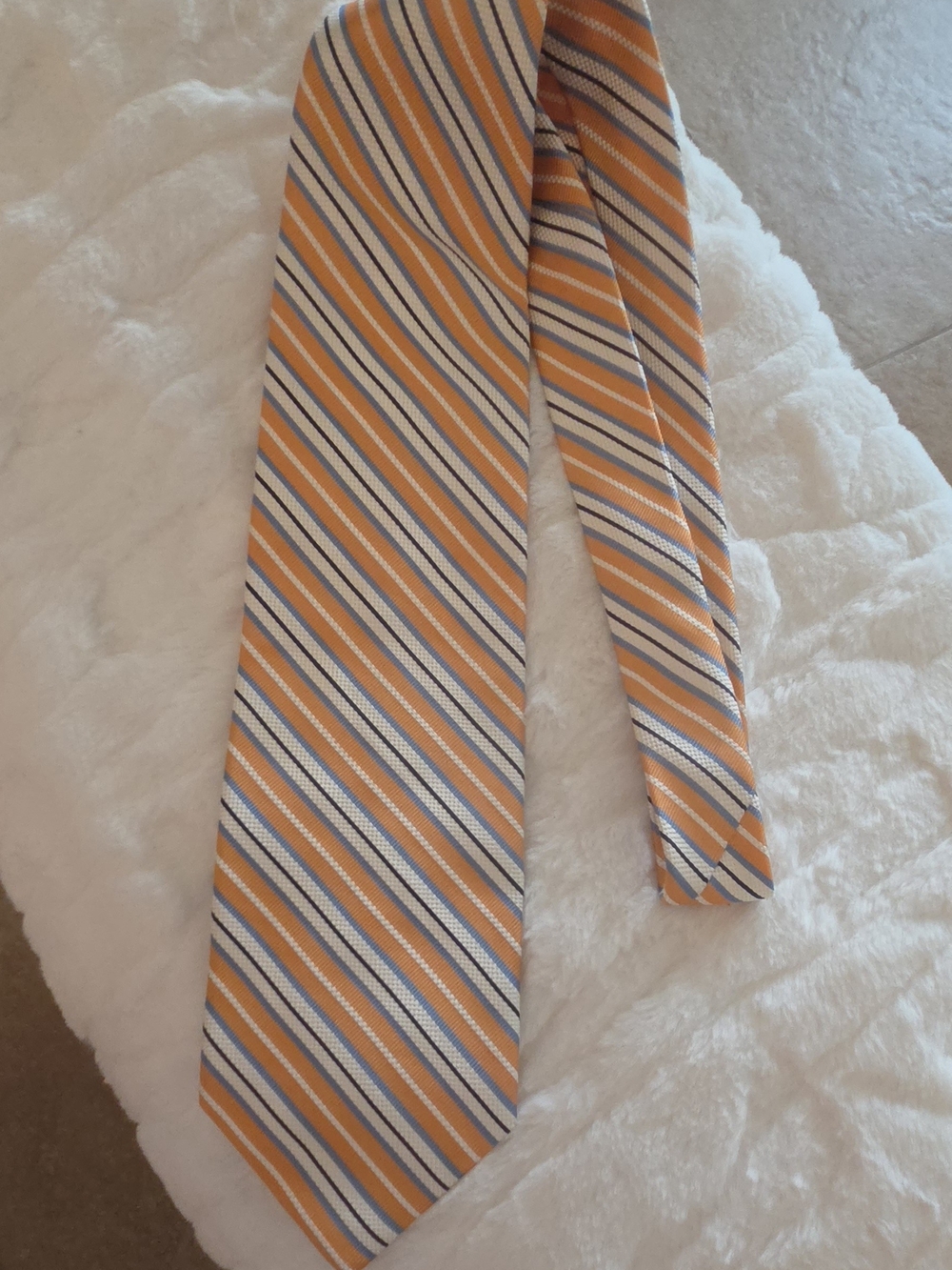 Jos. A. Bank Striped Men’s Tie - Picture 6 of 8